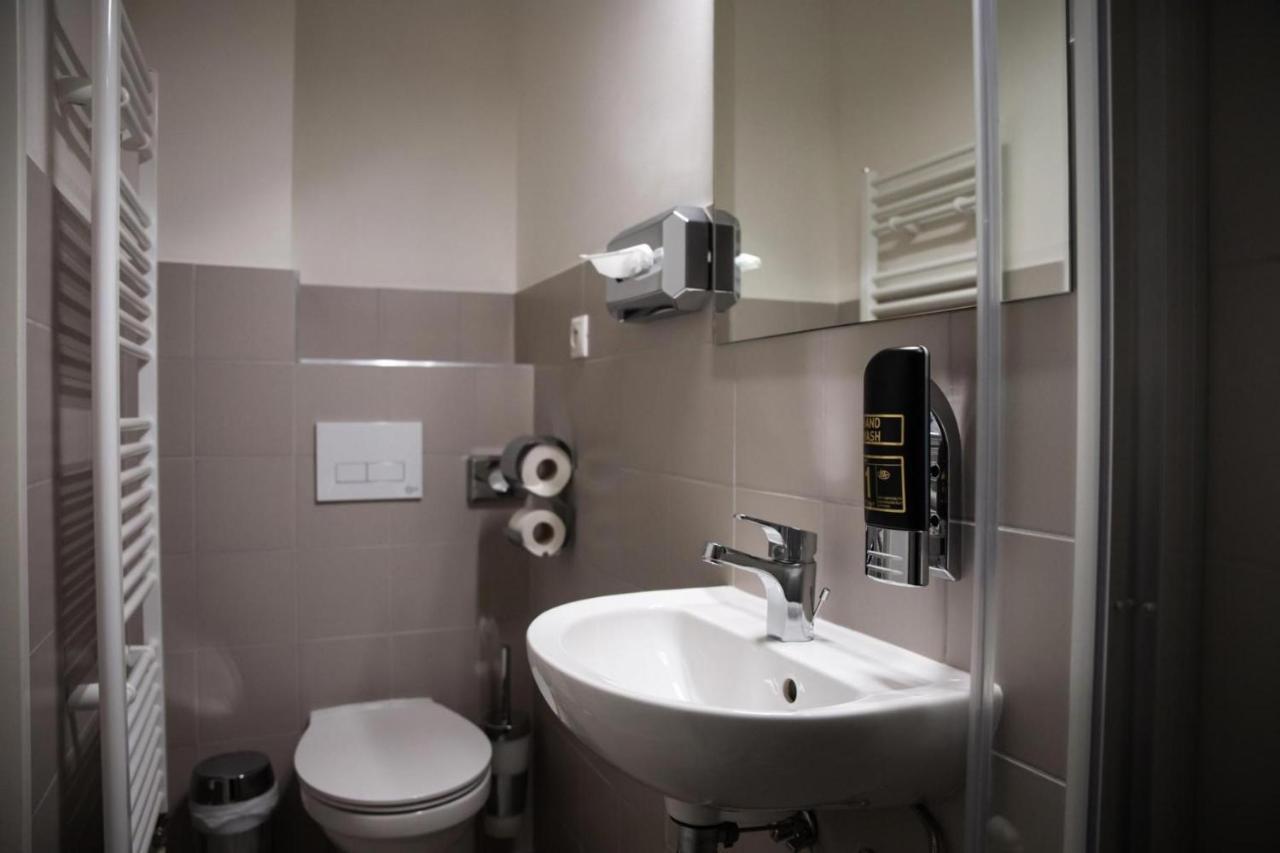 Hotel Arena Košice Δωμάτιο φωτογραφία